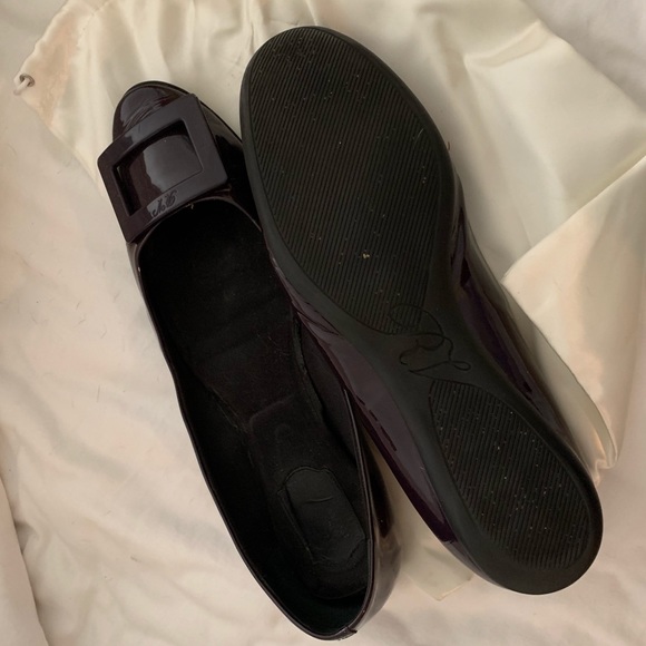 Roger Vivier deep purple patent leather flats - Picture 3 of 5